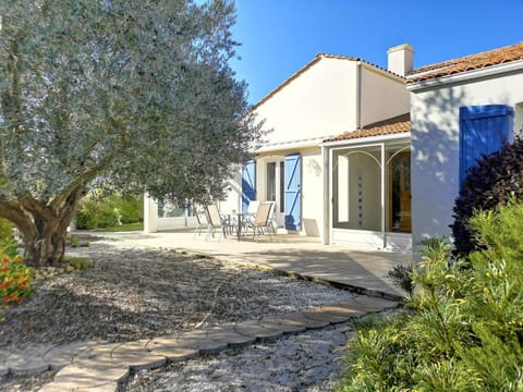 Patio, Garden, Garden view