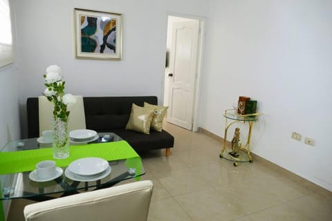 Suite Ejecutiva 2F A 12Min Malecon 2000 GYE Apartment in Guayaquil