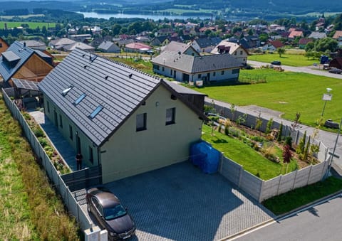 Neighbourhood, Natural landscape, Bird's eye view, Mountain view, Parking