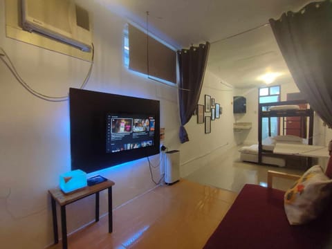 L1 Staycation in Quezon City 1 Bed and Breakfast in Quezon City