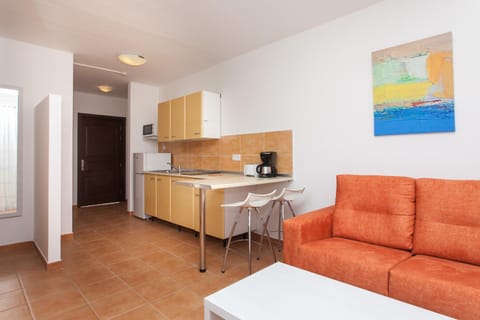 Apartamentos Maxorata Beach Aparthotel in Corralejo