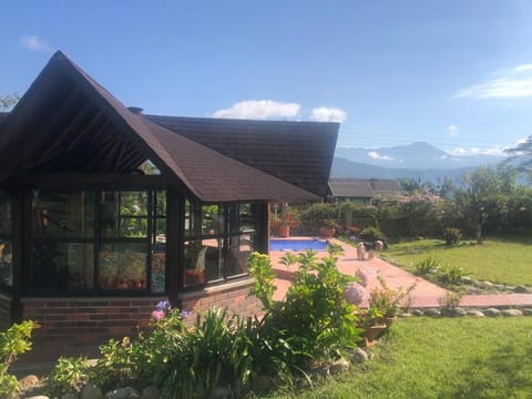 Casa Campo Los Lucero, con Hidrospa House in North Santander, Colombia