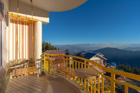 Day, Natural landscape, View (from property/room), Balcony/Terrace, Mountain view