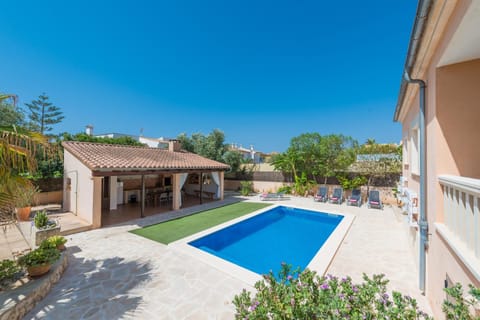 NEW! VILLA CAN FIOL, POOL, WIFI y BBQ Villa in Portocolom