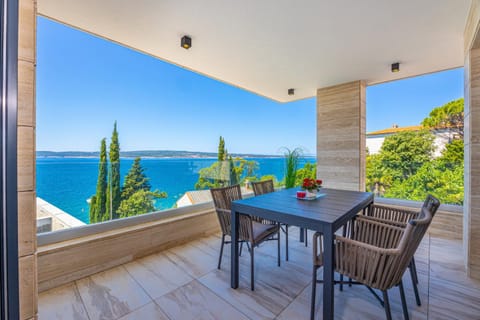 View (from property/room), Balcony/Terrace, Sea view