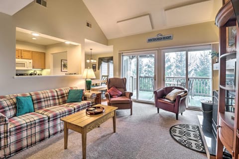 Wintergreen Resort Retreat with Skiing Access! Condo in Nelson County