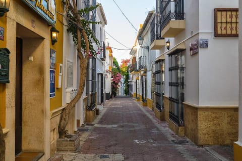 Puerta De Aduares Apartment hotel in Marbella