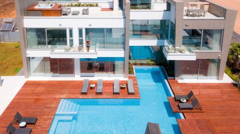 Pool view, Swimming pool, Swimming pool