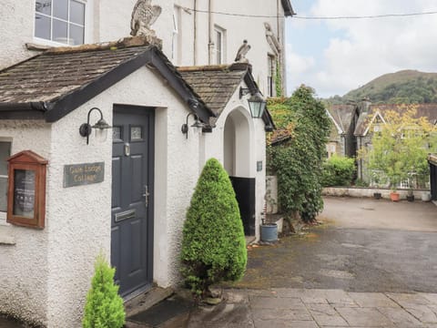 Gale Lodge Cottage House in Lake Road