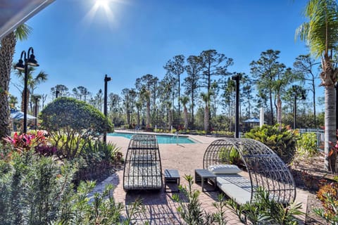 Spacious 3BR Condo with Pool & Hot Tub near Disney Apartment in Four Corners
