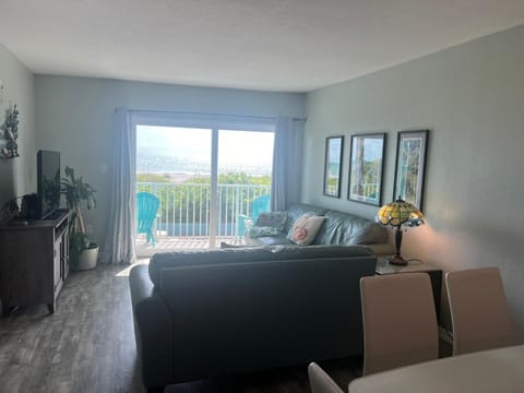 Richard Arms Unit 21- Direct Oceanfront Condo! House in Cape Canaveral