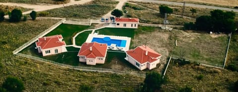 Property building, Natural landscape, Bird's eye view, Pool view, Swimming pool