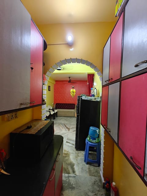 Fully furnished 2bhk apartment opposite Dakshineshwer Kali temple kolkata Apartment in Kolkata