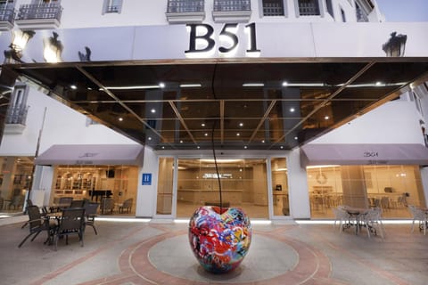 Property building, Off site, Summer, Balcony/Terrace, Balcony/Terrace, Lobby or reception