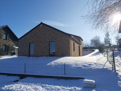 Property building, Winter