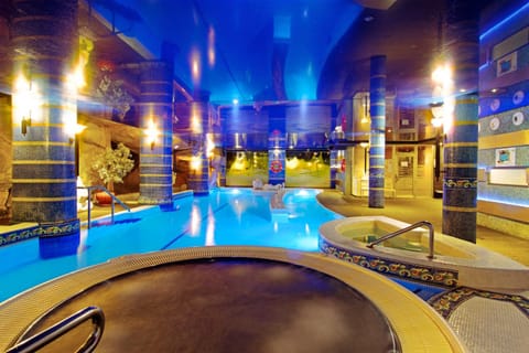 Hot Spring Bath, Hot Tub, Spa and wellness centre/facilities