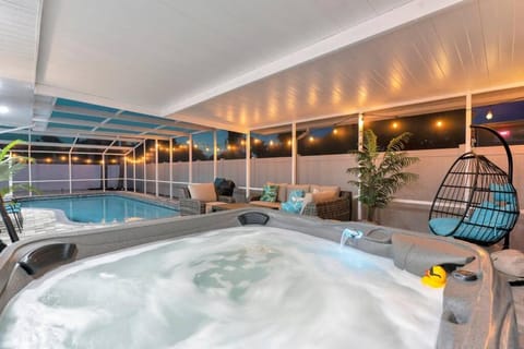 Hot Tub, Pool view, Swimming pool, sunbed