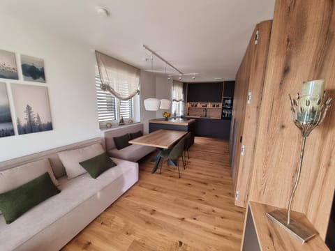 Apartment Deluxe Ossiacher See - Gerlitzen Eigentumswohnung in Villach