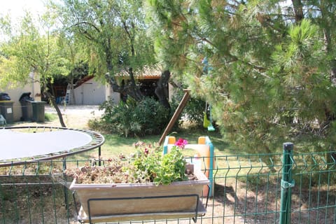 Property building, Garden, Garden view