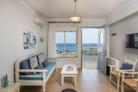 Kiani Sea View Apartments Condo in Crete