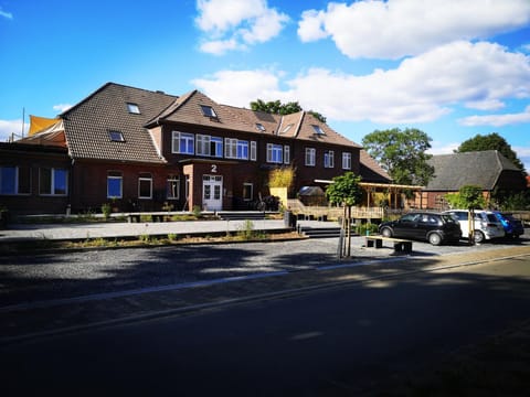 Property building, Street view, Parking