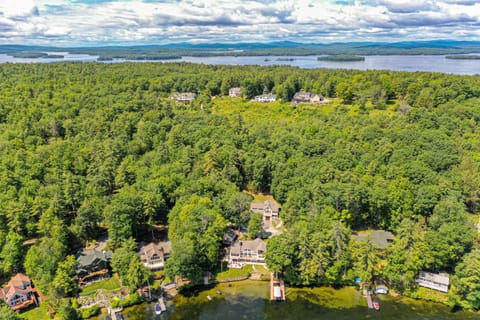Stoneybrook Retreat Haven - The Cottage House in Moultonborough