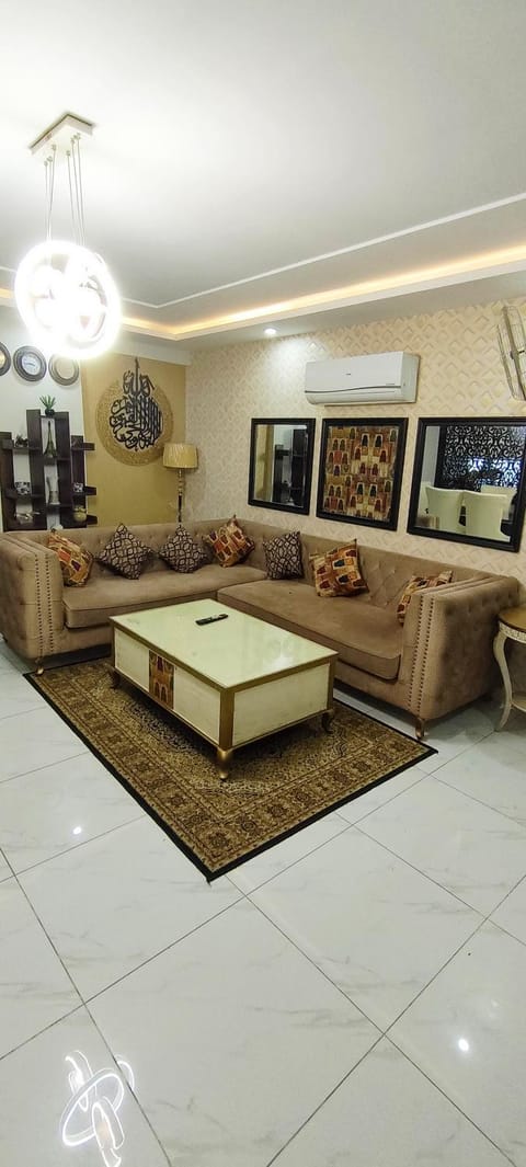Super luxury apartment Copropriété in Lahore