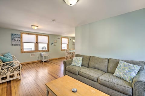 Jersey Apt - half Mi to Seaside Heights Beach Condo in Seaside Heights