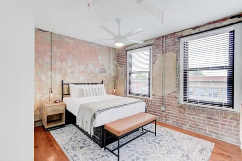 Historic Vibe on Main St Apartment in Memphis