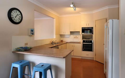 114 Woongarra Scenic Drive House in Bargara