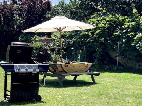 BBQ facilities, Garden