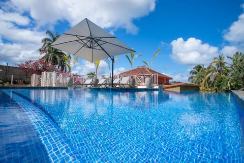 Pool view, Swimming pool, Swimming pool, sunbed