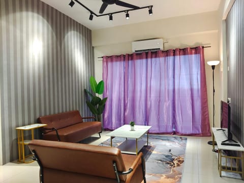 Pavilionvillie M1T571 by irainbow Apartment in Ipoh