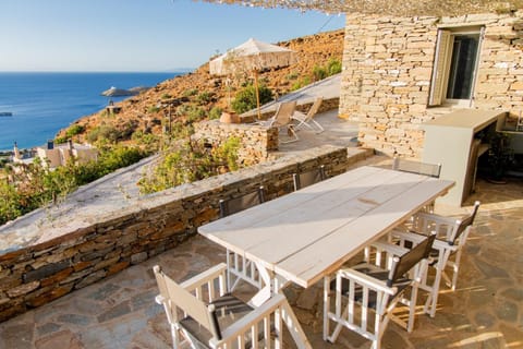 Property building, Dining area, Sea view, Sea view