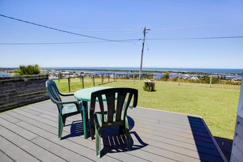 Kalimna Holiday House House in Lakes Entrance