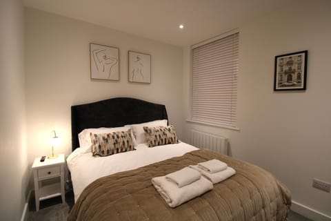 No 10 @Short Stays Apartment hotel in Basingstoke