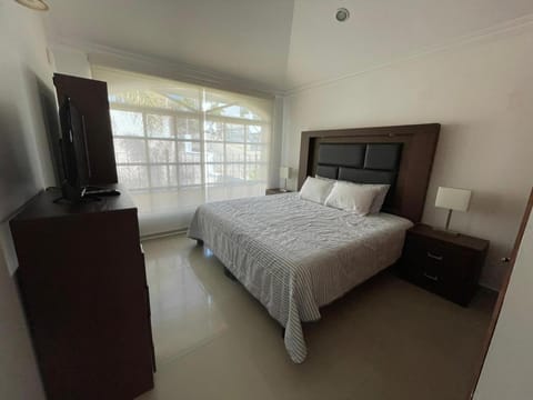 Hotel boutique Vacation rental in Leon