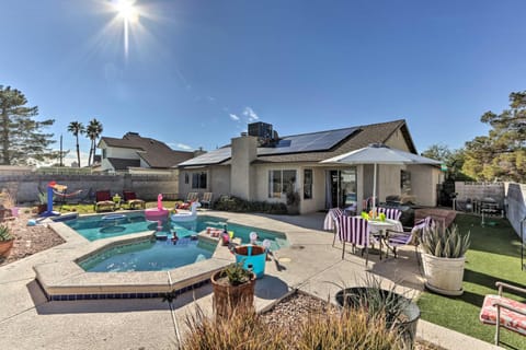 Las Vegas Oasis with Private Hot Tub and Pool! House in Summerlin