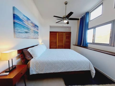 Amazing 2-bedroom vacation home with pool House in Sint Maarten
