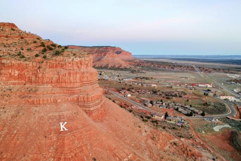 Hollywood Hangout - New West Properties Maison in Kanab