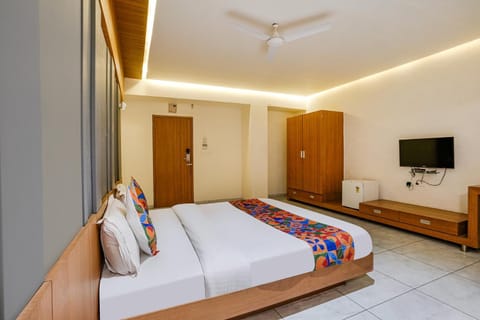 FabHotel Prime Blue Moon Hotel in Gandhinagar