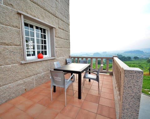 Natural landscape, View (from property/room), Balcony/Terrace