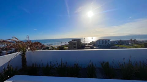 Luxury Condo Downtown Rosarito Apartment in Rosarito