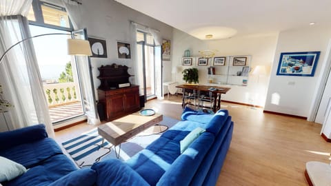 Résidence Villa Louise - 3 Pièces pour 6 Personnes 814 Apartment in Menton