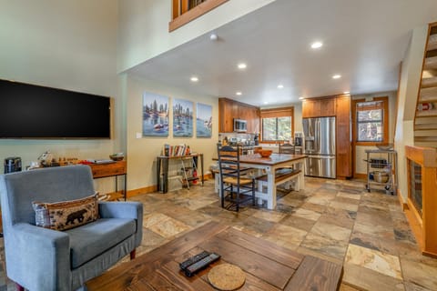 Aspen Adventure Apartment in Northstar Drive