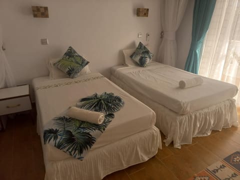 Villa Duran - 5 bedrooms Villa in Diani Beach