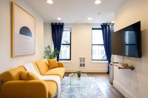 69-5A Modern Lower East Side 1BR Apt BRAND NEW Condo in East Village