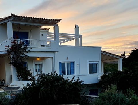 Βίλα με Υπέροχη Θέα Porto Cheli Villa Luxury Kounoupisea House in Argolis, Greece