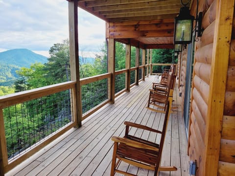 Bear Ridge Mountain View House in Sevier County