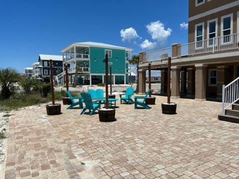 Sun Salutation House in Pensacola Beach